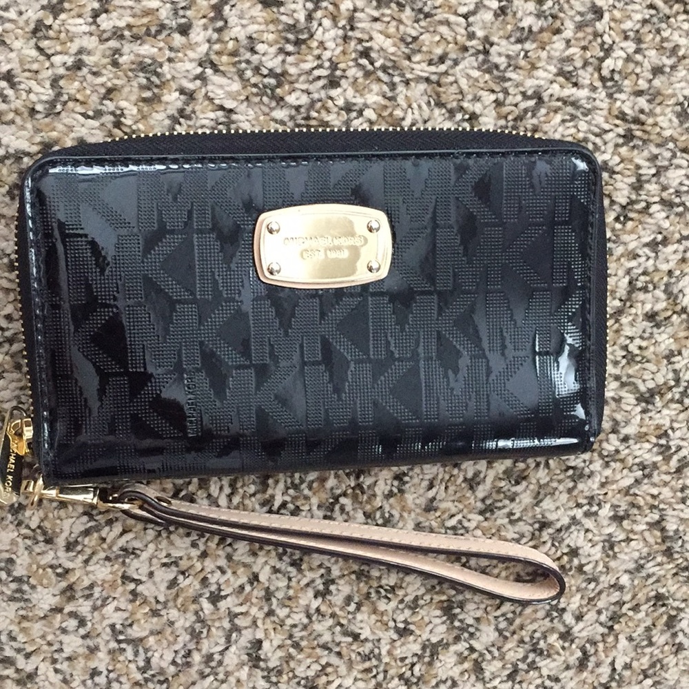 Micheal Kors Wallet